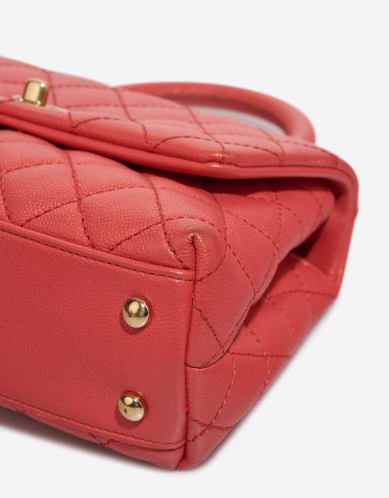 Chanel Timeless Handle Small Caviar Coral Signs of wear | Sell your designer bag