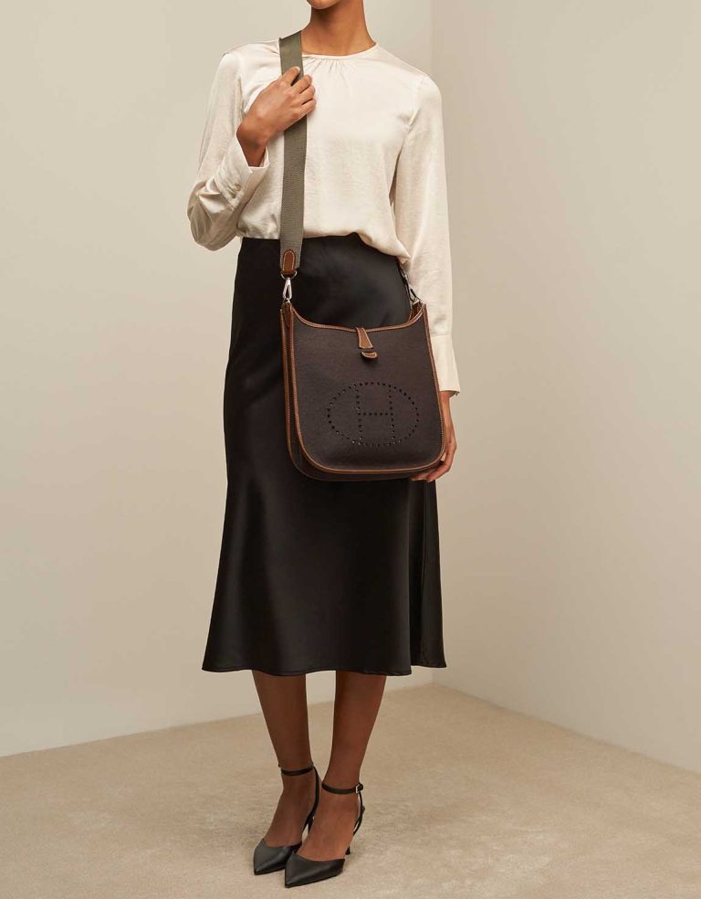 Hermès Evelyne 29 Felt / Barénia Ébène / Naturel Front | Sell your designer bag