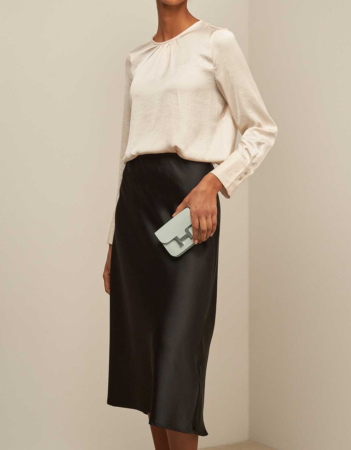 【レア商品♪完売必須】HERMES Constance スリム ウォレット HERMÈS Constance Slim wallet in Black Epsom leather with