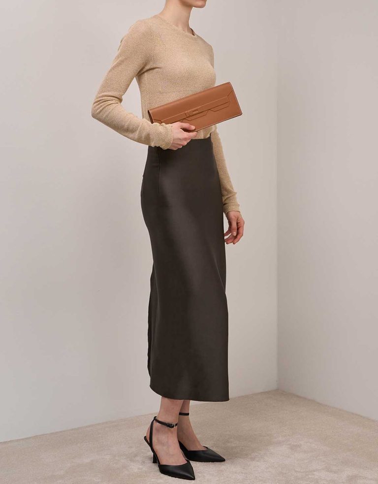 Hermès Birkin Shadow Cut Clutch Swift Gold Front | Sell your designer bag