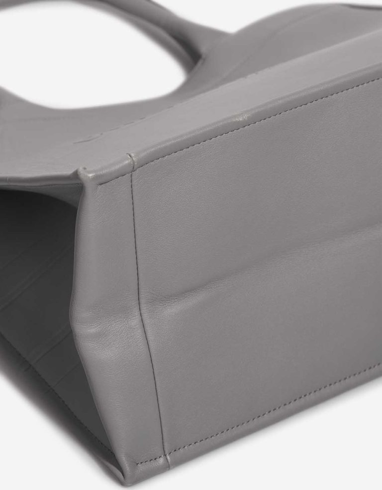 Dior Book Tote Medium Lamb Grey Signs of wear | Sell your designer bag