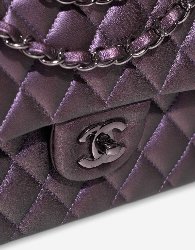 Chanel Timeless Medium Lamb Iridescent Violet Closing System | Sell your designer bag