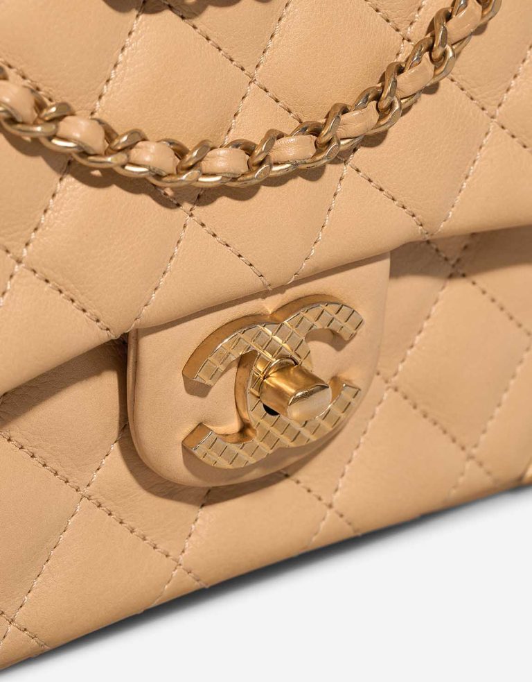 Chanel Timeless Medium Lamb Beige Closing System | Sell your designer bag