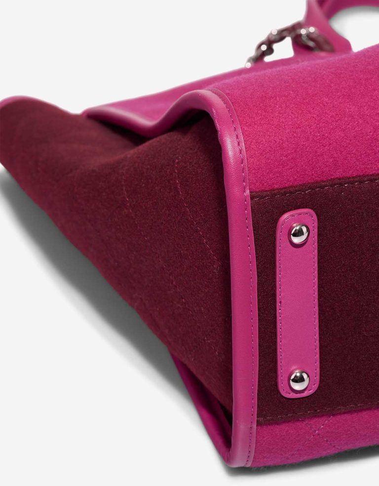 Pre-owned Chanel bag Deauville Large Felt / Lamb Fuchsia / Bordeaux Multicolour, Pink, Violet | Sell your designer bag on Saclab.com