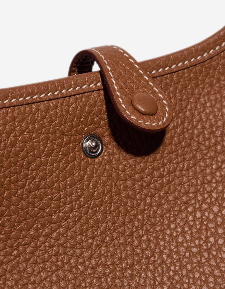 Hermès Evelyne 16 Taurillon Clémence Gold Closing System | Sell your designer bag