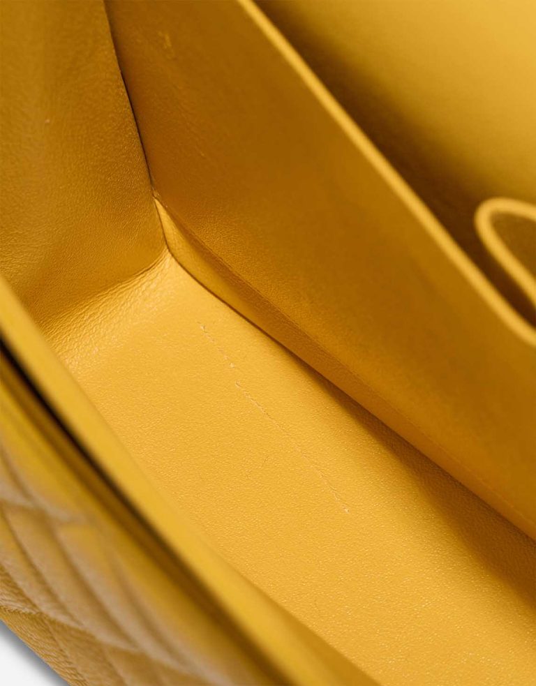 Chanel Timeless Jumbo Caviar Amber Signs of wear | Sell your designer bag