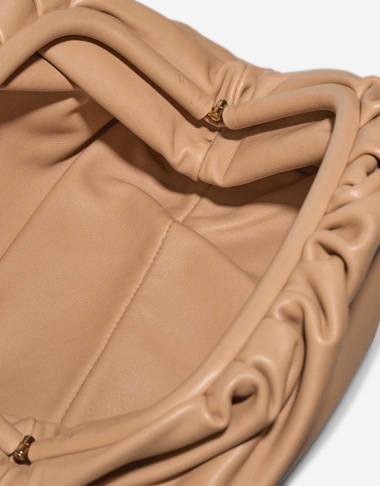 Bottega Veneta Pouch Small Calf Nude Inside | Sell your designer bag