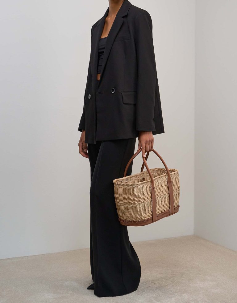 Hermès Garden Party Picnic 36 Osier / Barénia Fauve / Beige on Model | Sell your designer bag