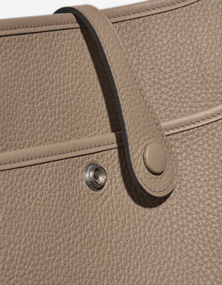 Hermès Evelyne 29 Taurillon Clémence Trench Closing System | Sell your designer bag