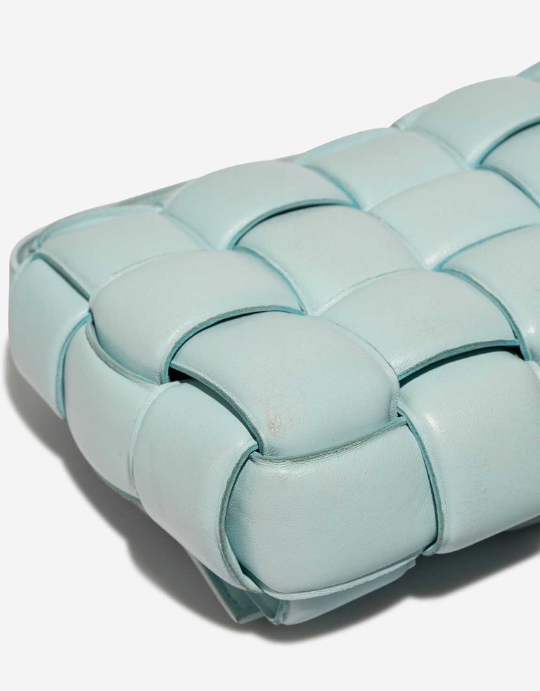Bottega Veneta Cassette Calf Turquoise Signs of wear | Sell your designer bag