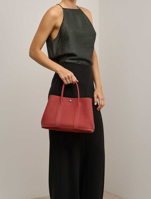 Hermès Garden Party 30 Veau Négonda Sanguine on Model | Sell your designer bag