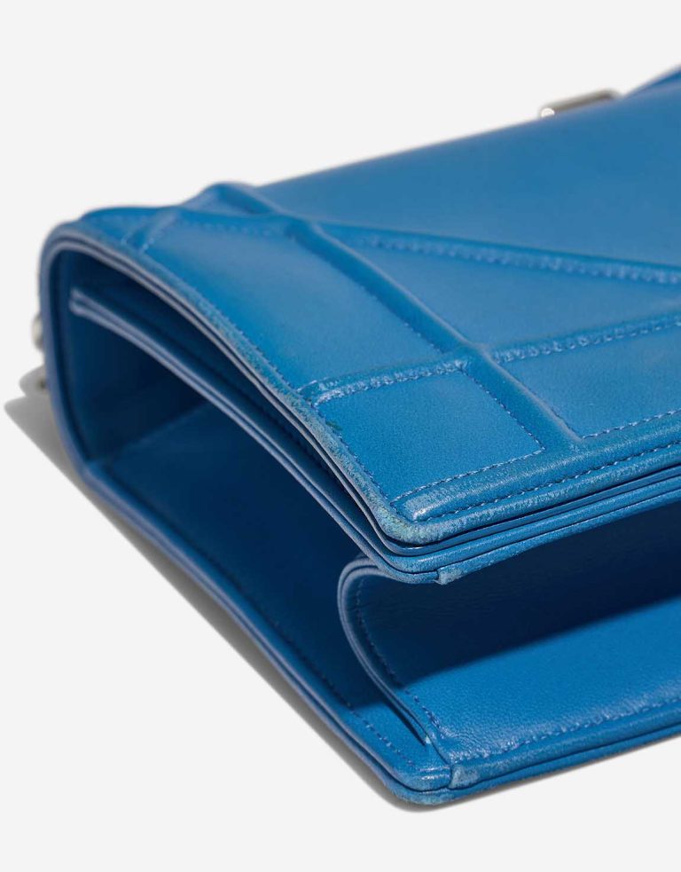 Dior Diorama Medium Calf Blue Signs of wear | Sell your designer bag