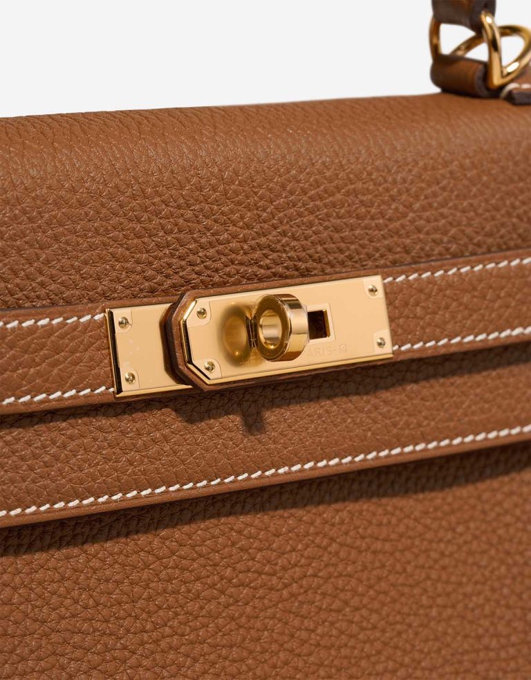 Hermès Kelly 28 Togo Gold Closing System | Sell your designer bag