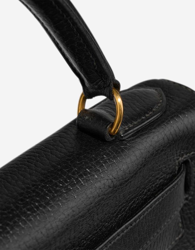 Hermès Kelly 28 Ardennes Black Signs of wear | Sell your designer bag