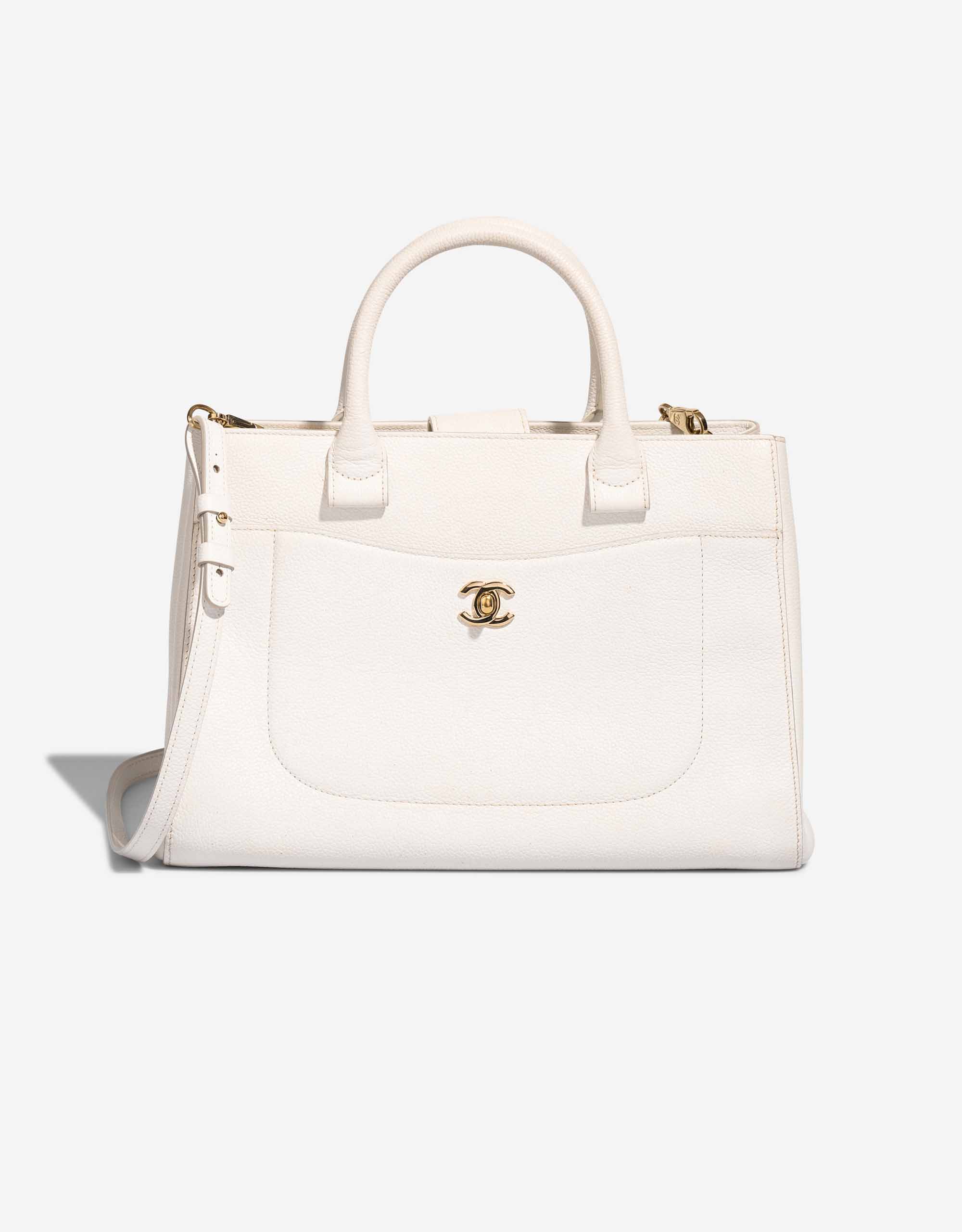 Chanel Neo Executive Medium Calf White | SACLÀB