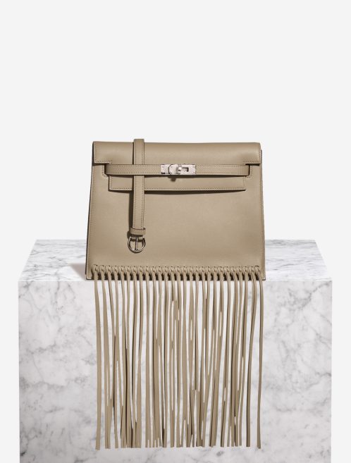 Hermès Kelly Danse Anate Swift Beige Marfa Front | Sell your designer bag