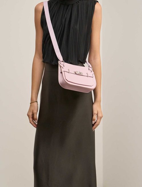 Hermès Jypsière Mini Evercolor Mauve Pâle / New White on Model | Sell your designer bag