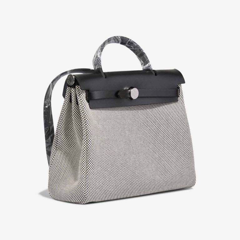 Hermès Herbag 31 Vache Hunter / Toile Quadrille Black / Écru | Sell your designer bag
