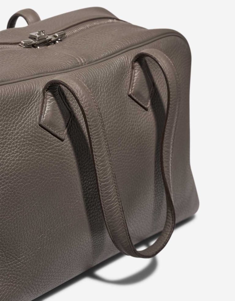 Hermès Victoria 35 Clémence Étoupe Signs of wear | Sell your designer bag