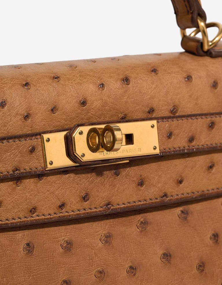 Hermès Kelly 28 Ostrich Gold Closing System | Sell your designer bag