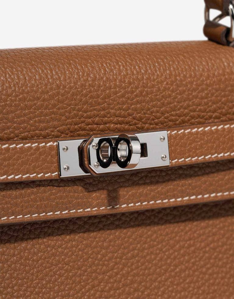 Hermès Kelly 25 Togo Gold Closing System | Sell your designer bag