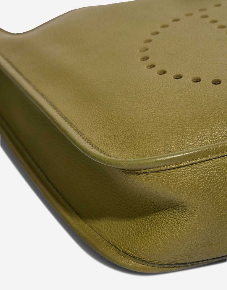 Hermès Evelyne 33 Clémence Lichen / Canopee Signs of wear | Sell your designer bag