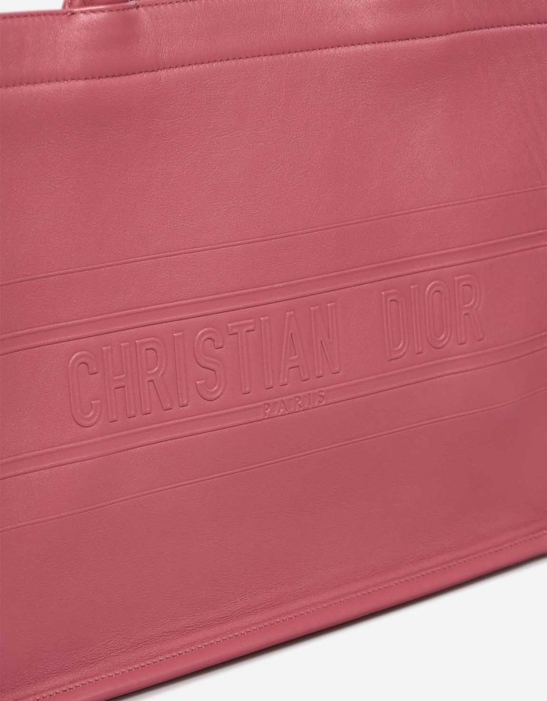 Dior Book Tote Medium Calf Pink Closing System | Sell your designer bag