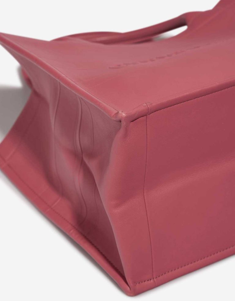 Dior Book Tote Medium Calf Pink Signs of wear | Sell your designer bag