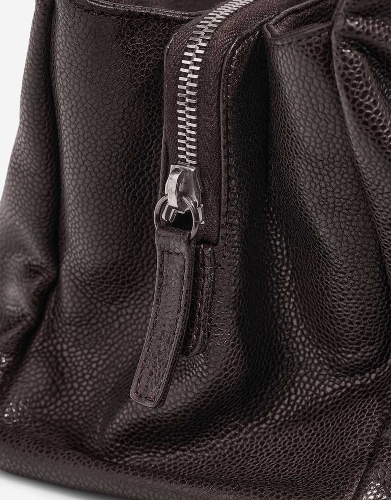 Chanel Shopping Tote PST Caviar Dark Brown Closing System | Sell your designer bag