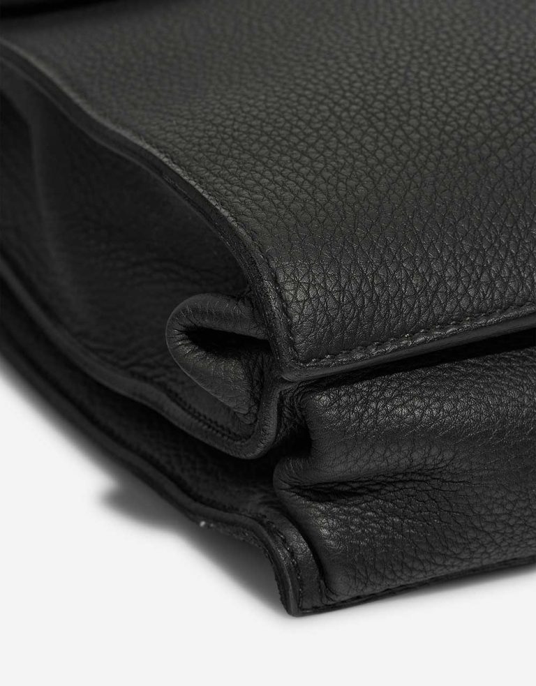 Hermès Sac a Dépêches 2-38 Togo Black Signs of wear | Sell your designer bag