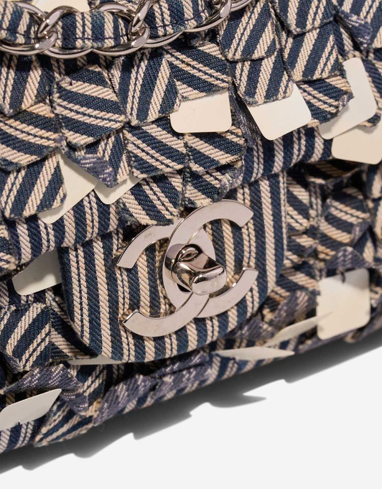 Chanel Timeless Medium Sequins / Denim Dark Blue / Beige Closing System | Sell your designer bag