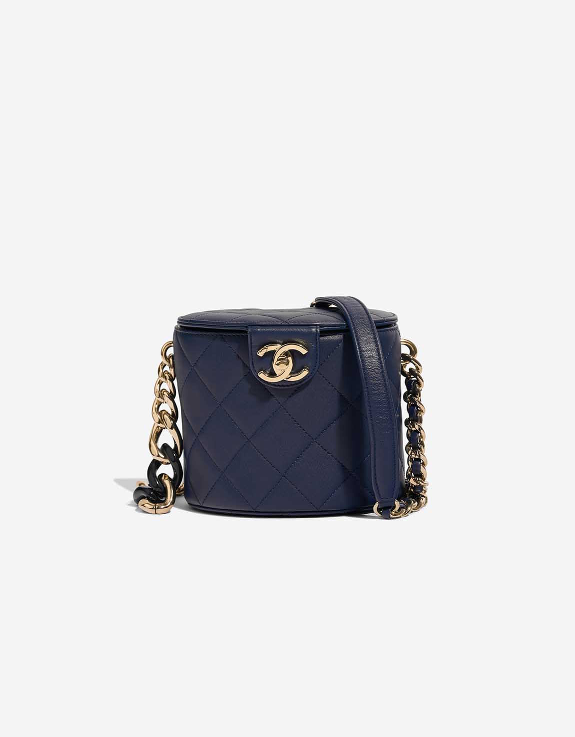 4884_Chanel_Vanity_Medium_Dark