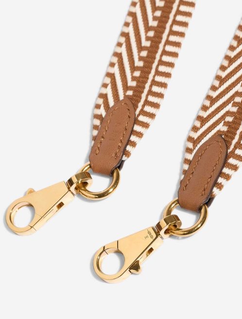 Hermès Shoulder Strap Canvas / Swift Beige / Gold
 Closing System | Sell your designer bag