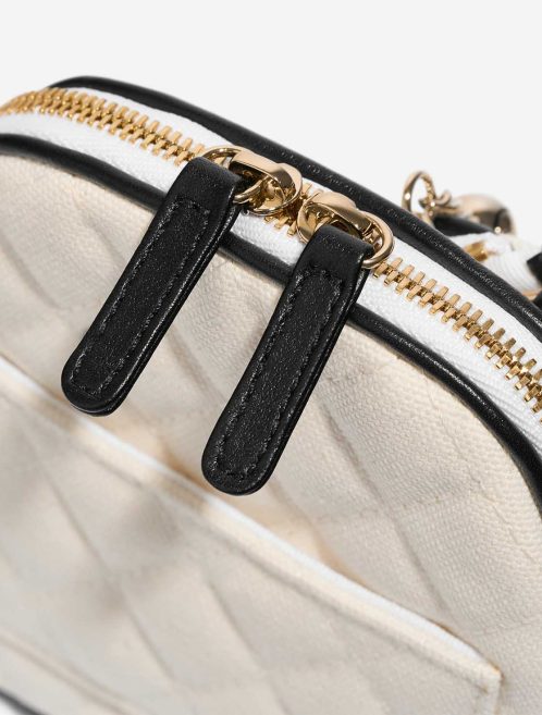 Chanel Tennis Bag Monte-Carlo Mini Canvas White  Closing System | Sell your designer bag