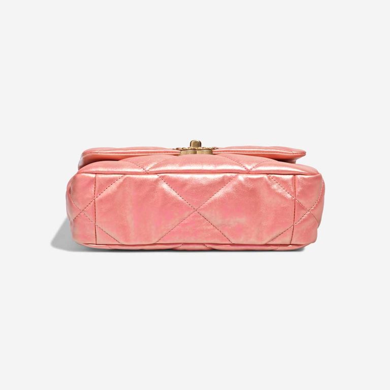 Chanel 19 Flap Bag Lamb Iridescent Pink | Sell your designer bag