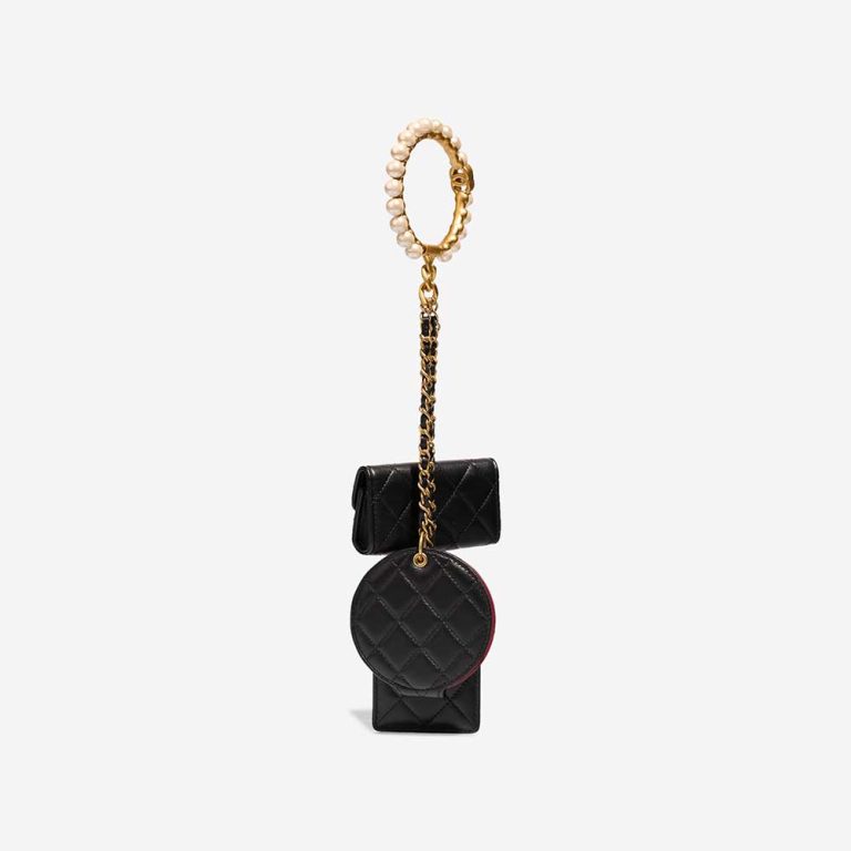 Chanel Lamb Black (3 in 1 ) on Model | Sell your designer bag