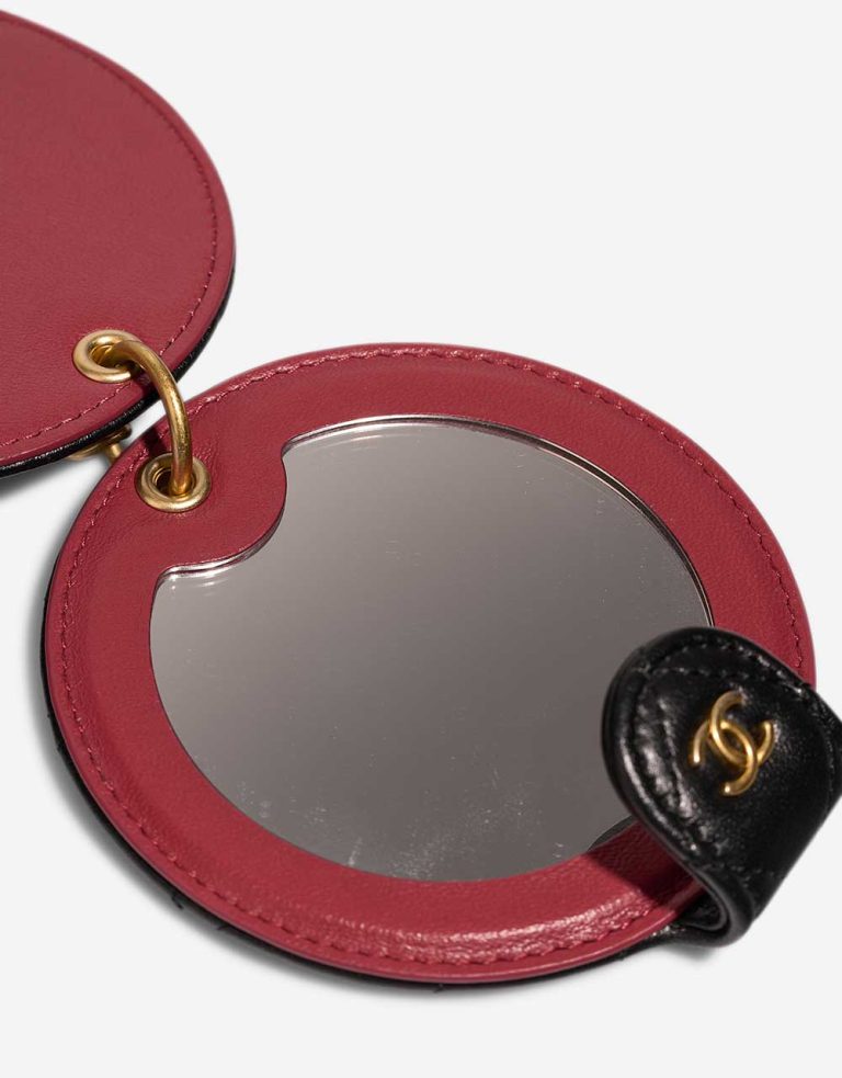 Chanel Lamb Black (3 in 1 ) on Model | Sell your designer bag