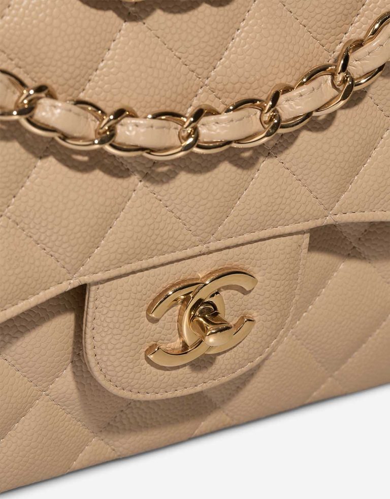Chanel Timeless Jumbo Caviar Beige Closing System | Sell your designer bag