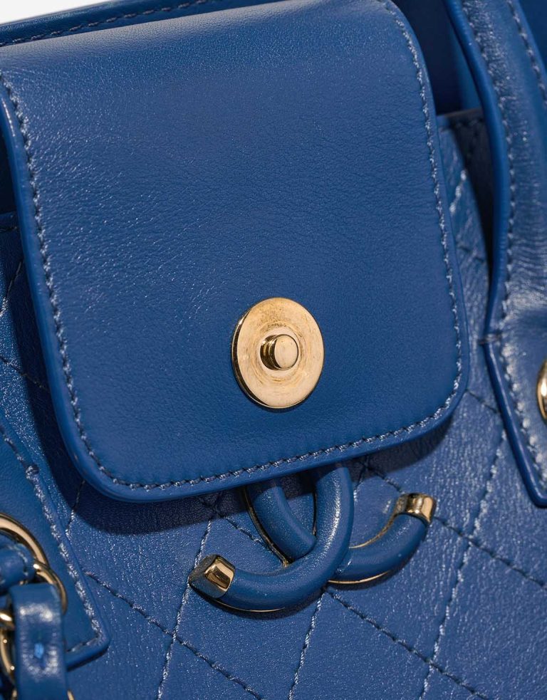 Chanel Shopping Tote Blue Closing System | Sell your designer bag