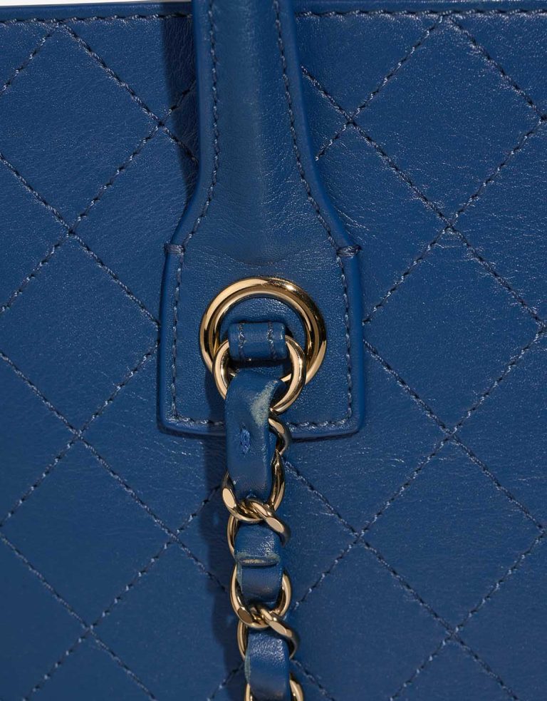 Chanel Shopping Tote Blue Signs of wear | Sell your designer bag