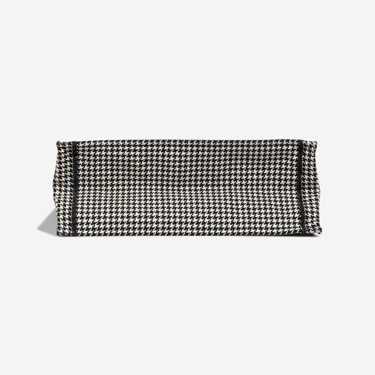 Dior Book Tote Large Canvas Black / White | Sell your designer bag