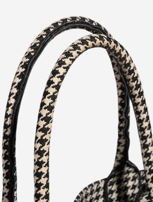 Dior Book Tote Large Canvas Black / White Signs of wear | Sell your designer bag