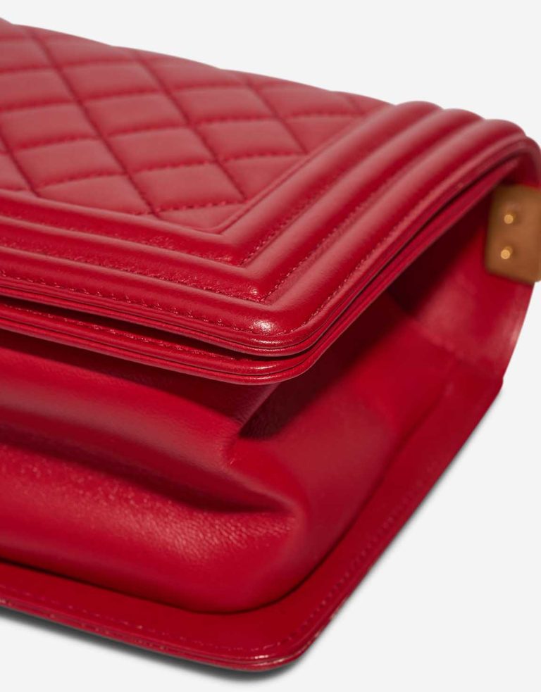 Chanel Boy Medium Calf Red Signs of wear | Sell your designer bag