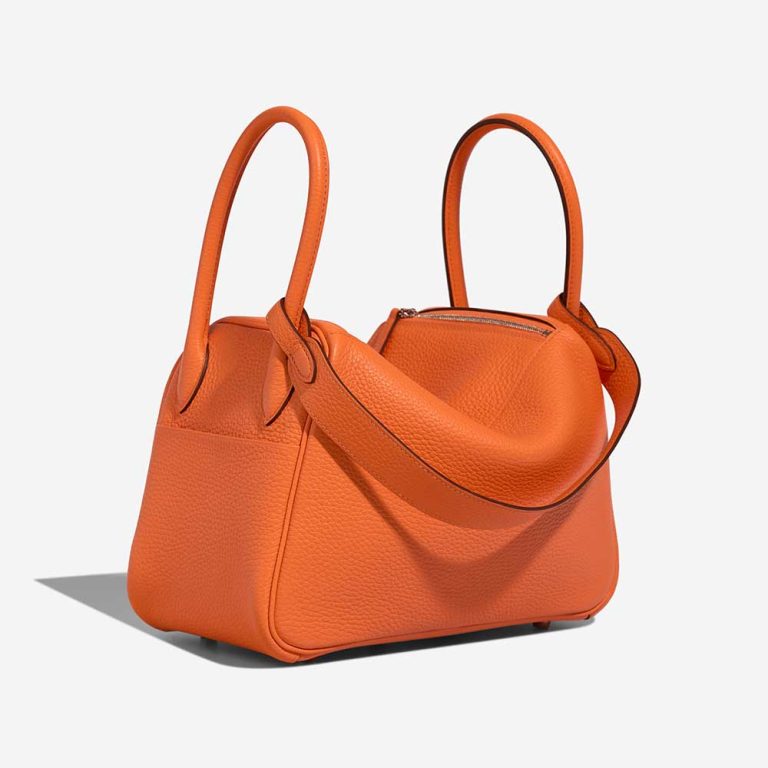 Hermès Lindy 26 Taurillon Clémence Orange Minium | Sell your designer bag