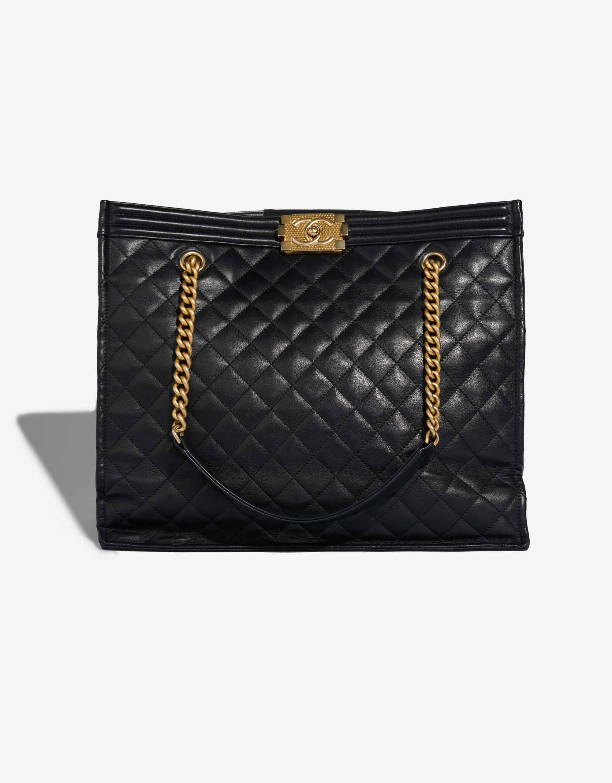5101_Chanel_BoyShoppingTote_Bl