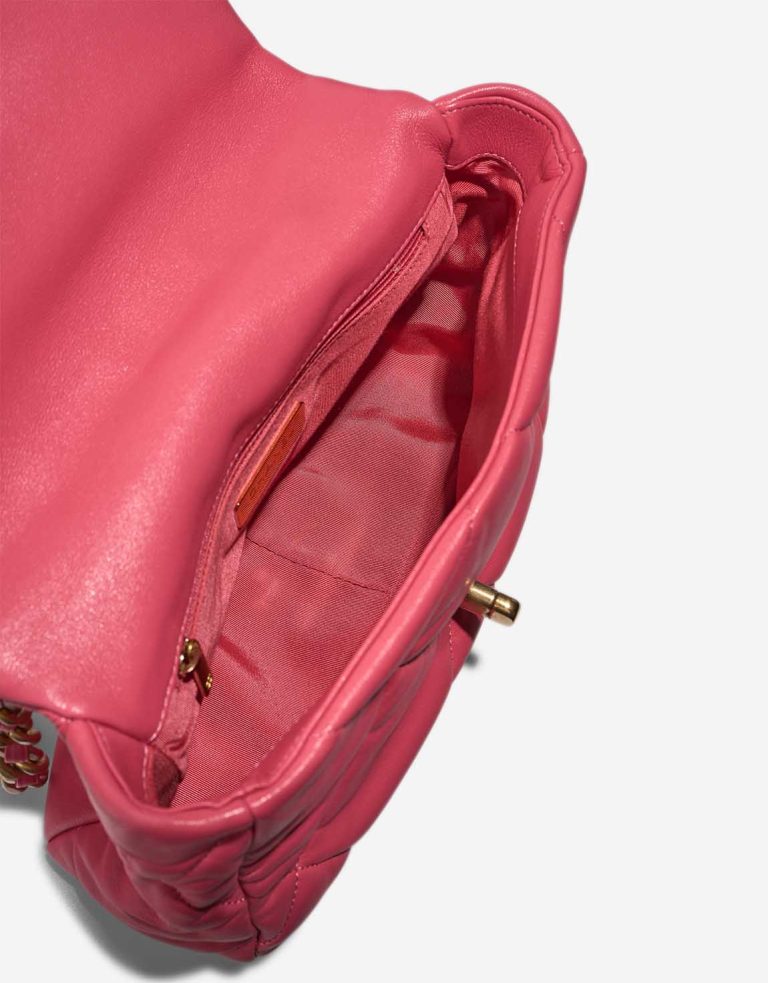 Chanel 19 Flap Bag Lamb Pink Inside | Sell your designer bag