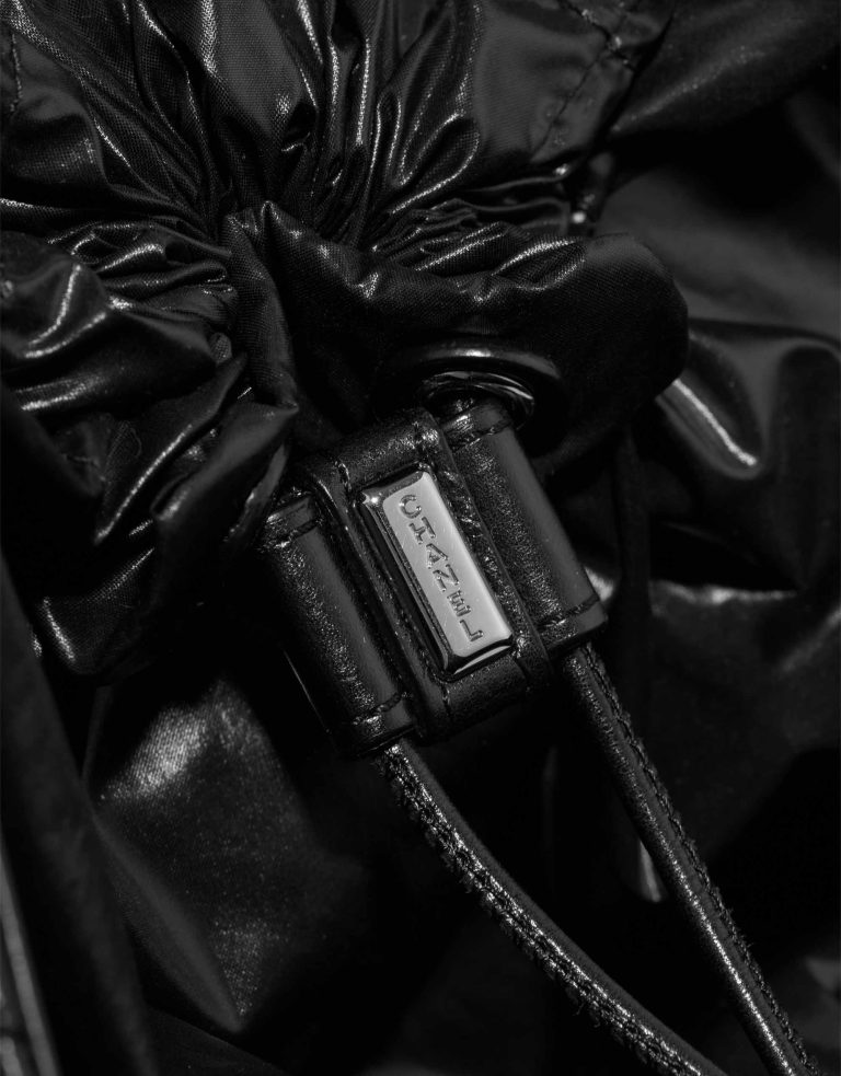 Chanel Backpack Wool / Lamb Blue / Black Closing System | Sell your designer bag