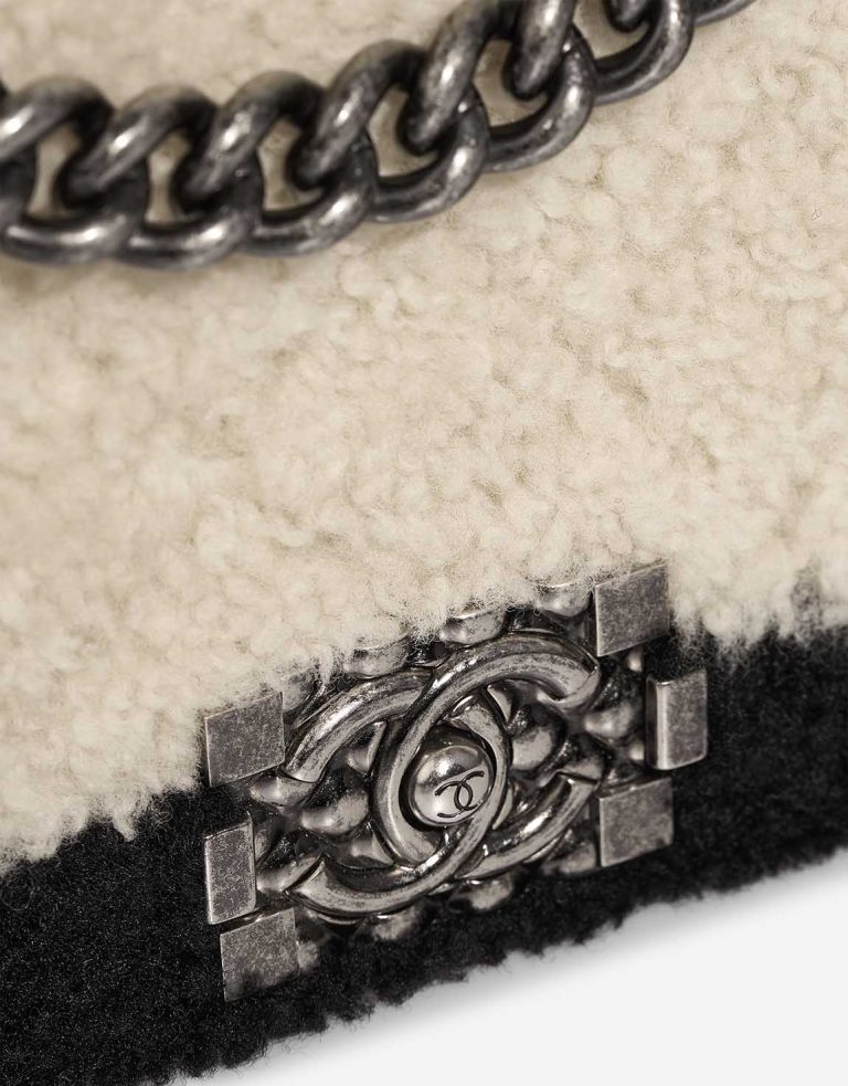 Chanel Boy Old Medium Shearling / Calf White / Black Closing System | Sell your designer bag