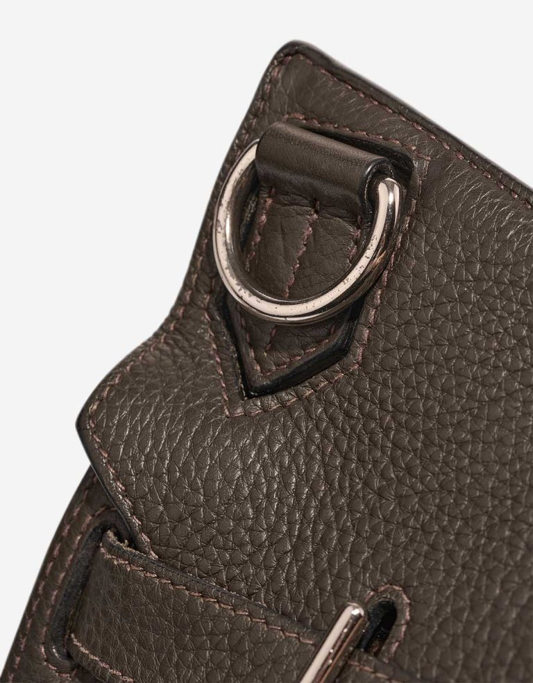 Hermès Jypsière 34 Taurillon Clémence Vert Bronze Signs of wear | Sell your designer bag
