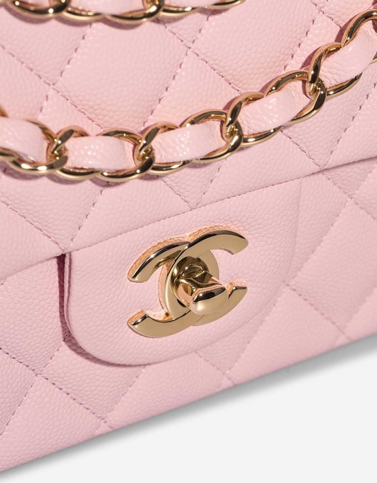 Chanel Timeless Medium Caviar Pink Closing System | Sell your designer bag